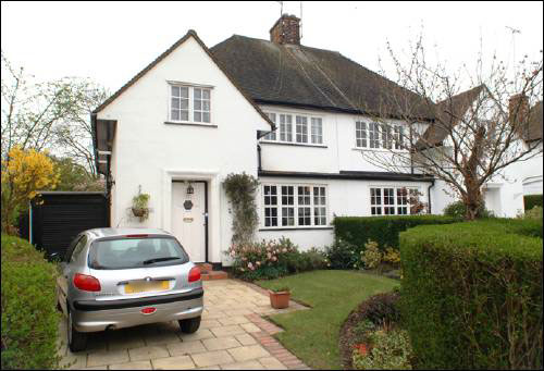 17 Brunner Close